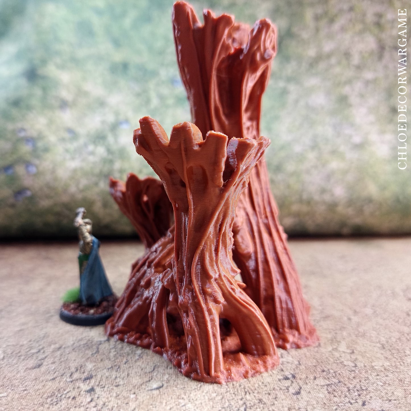Arbre géant noueux