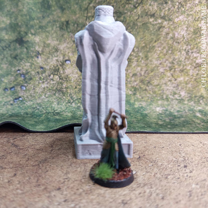 Statue du gardien nain