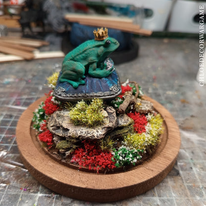 Prince Grenouille – Collection de Dioramas Fantasy sous Cloche & Décors Miniatures