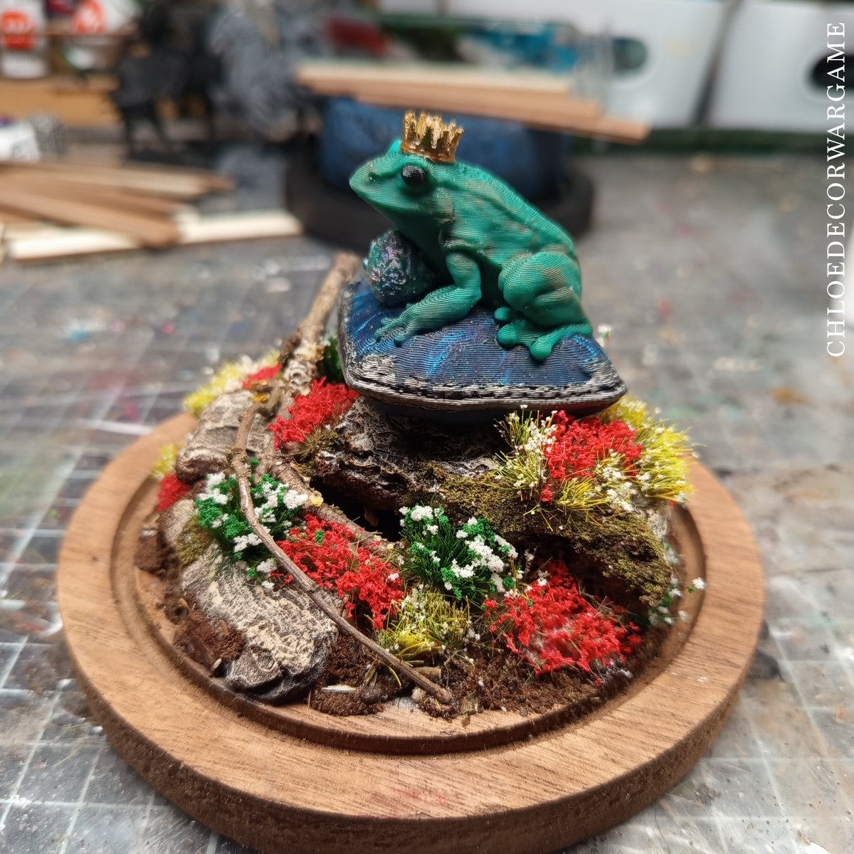 Prince Grenouille – Collection de Dioramas Fantasy sous Cloche & Décors Miniatures